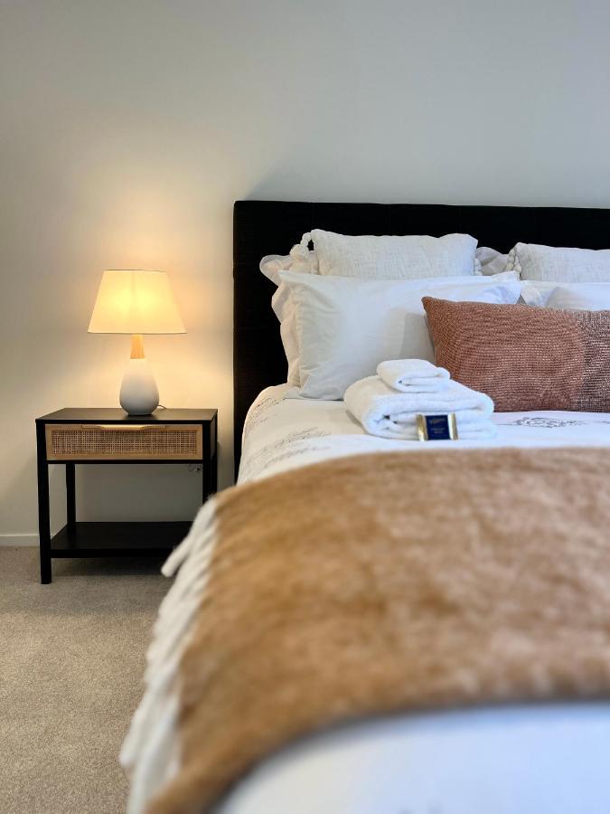 Luxury Villa, Central, Golf And Cafes - By Kosh Bnb Hamilton Exteriér fotografie