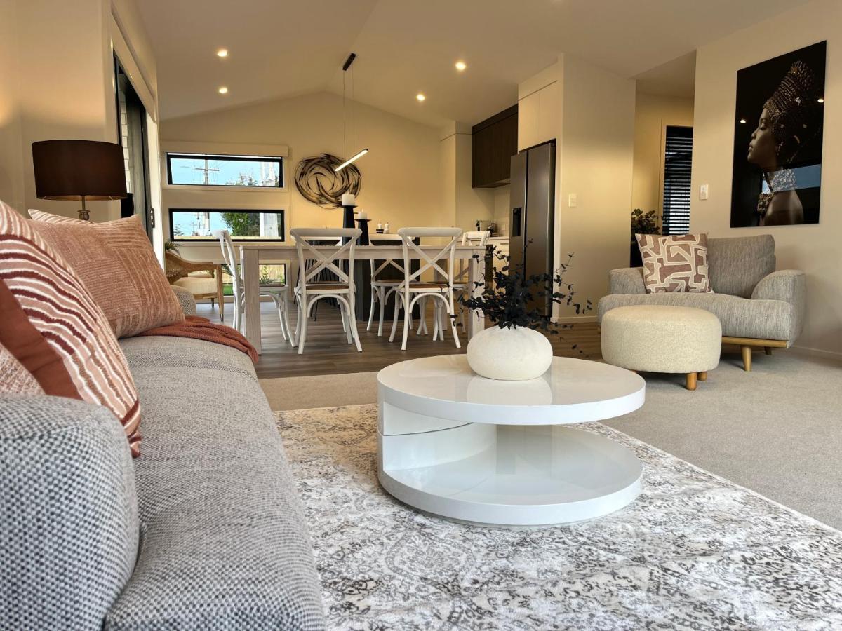Luxury Villa, Central, Golf And Cafes - By Kosh Bnb Hamilton Exteriér fotografie
